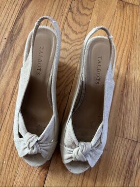 Talbots Beige Knot-Front Slingback espadrille wedges sz 8